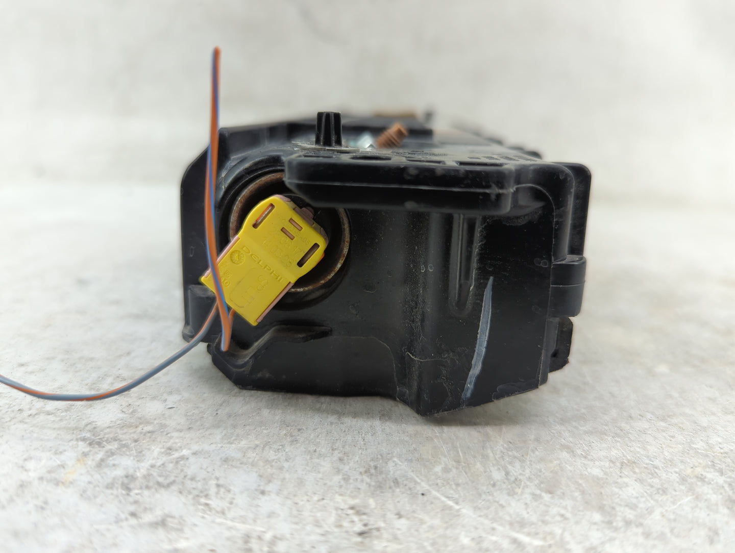 2013-2020 Chevrolet Trax Air Bag Driver Left Knee Oem - Oemusedautoparts1.com