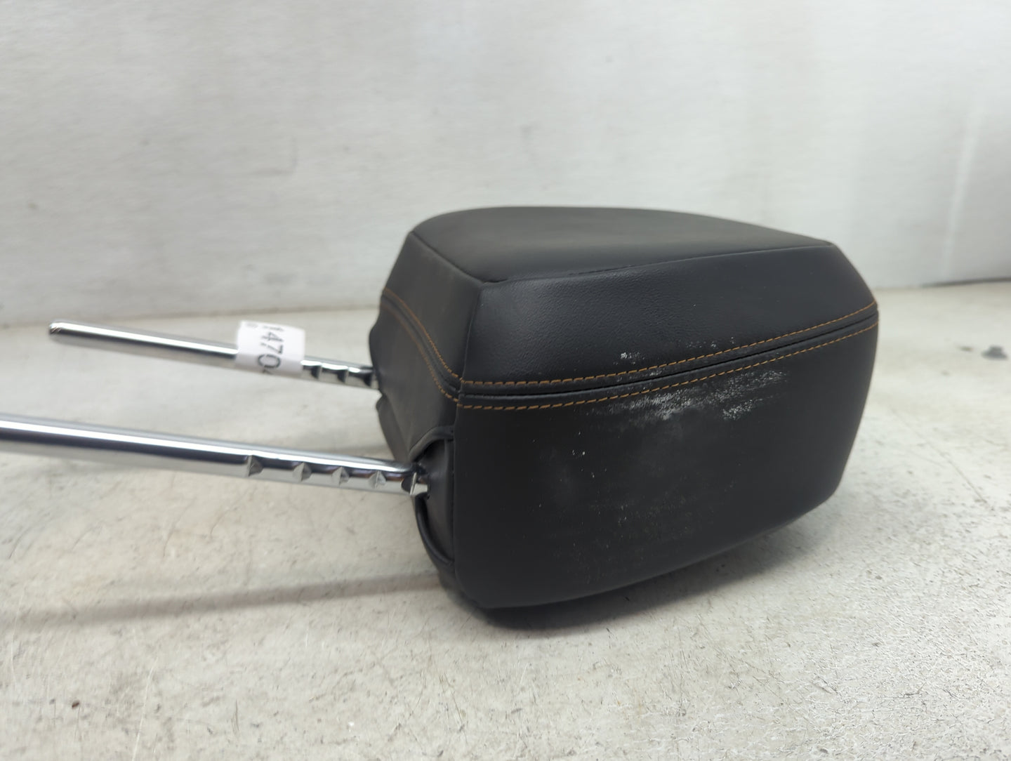 2015-2021 Chevrolet Trax Headrest Head Rest Front Driver Passenger Seat Fits Fits 2015 2016 2017 2018 2019 2020 2021 OEM Use