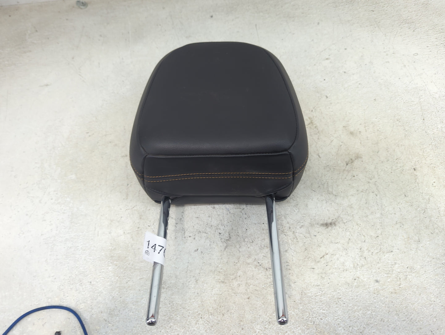 2015-2021 Chevrolet Trax Headrest Head Rest Front Driver Passenger Seat Fits Fits 2015 2016 2017 2018 2019 2020 2021 OEM Use