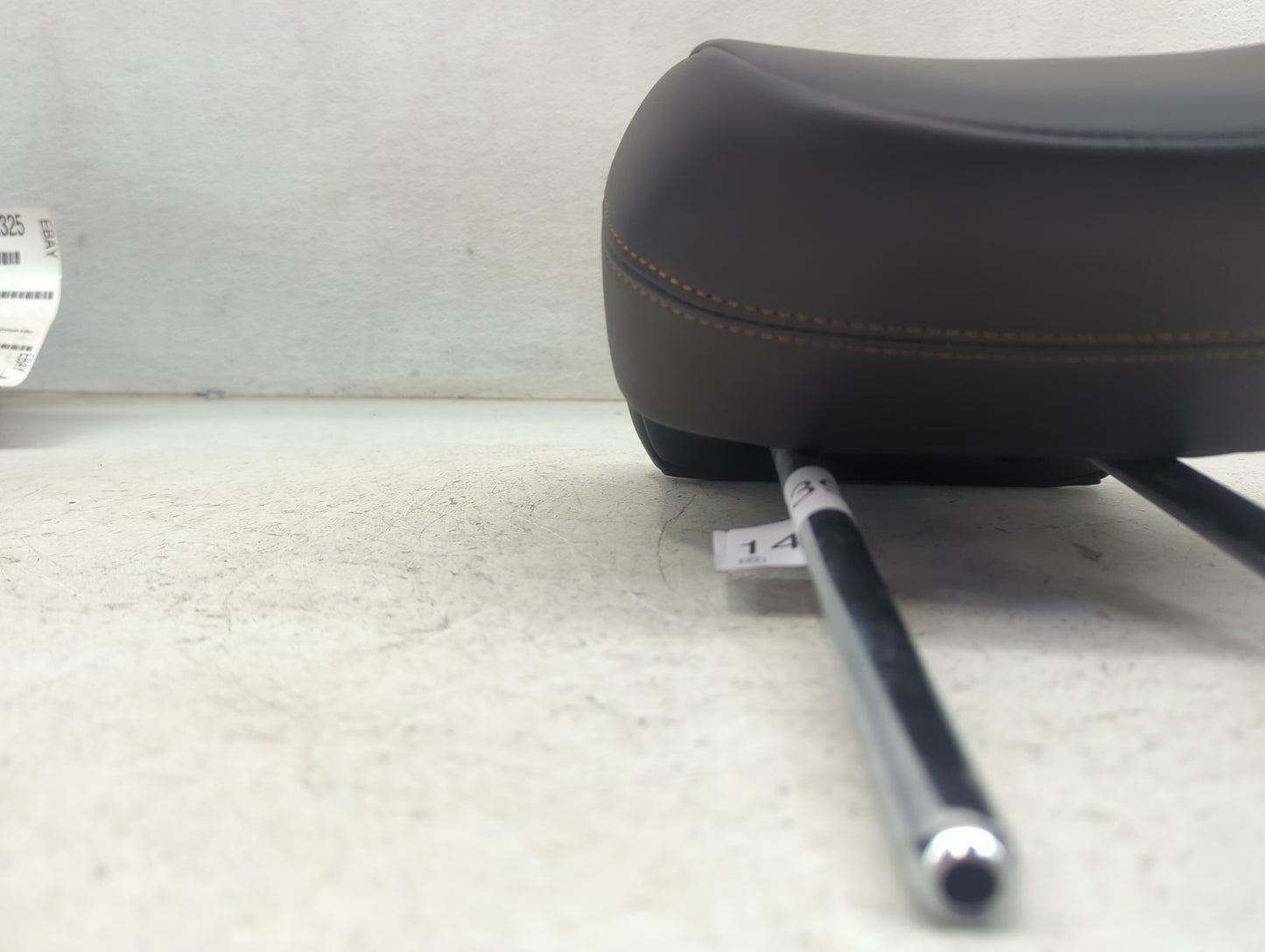 2018 Chevrolet Trax Headrest Head Rest Front Driver Seat Black - Oemusedautoparts1.com