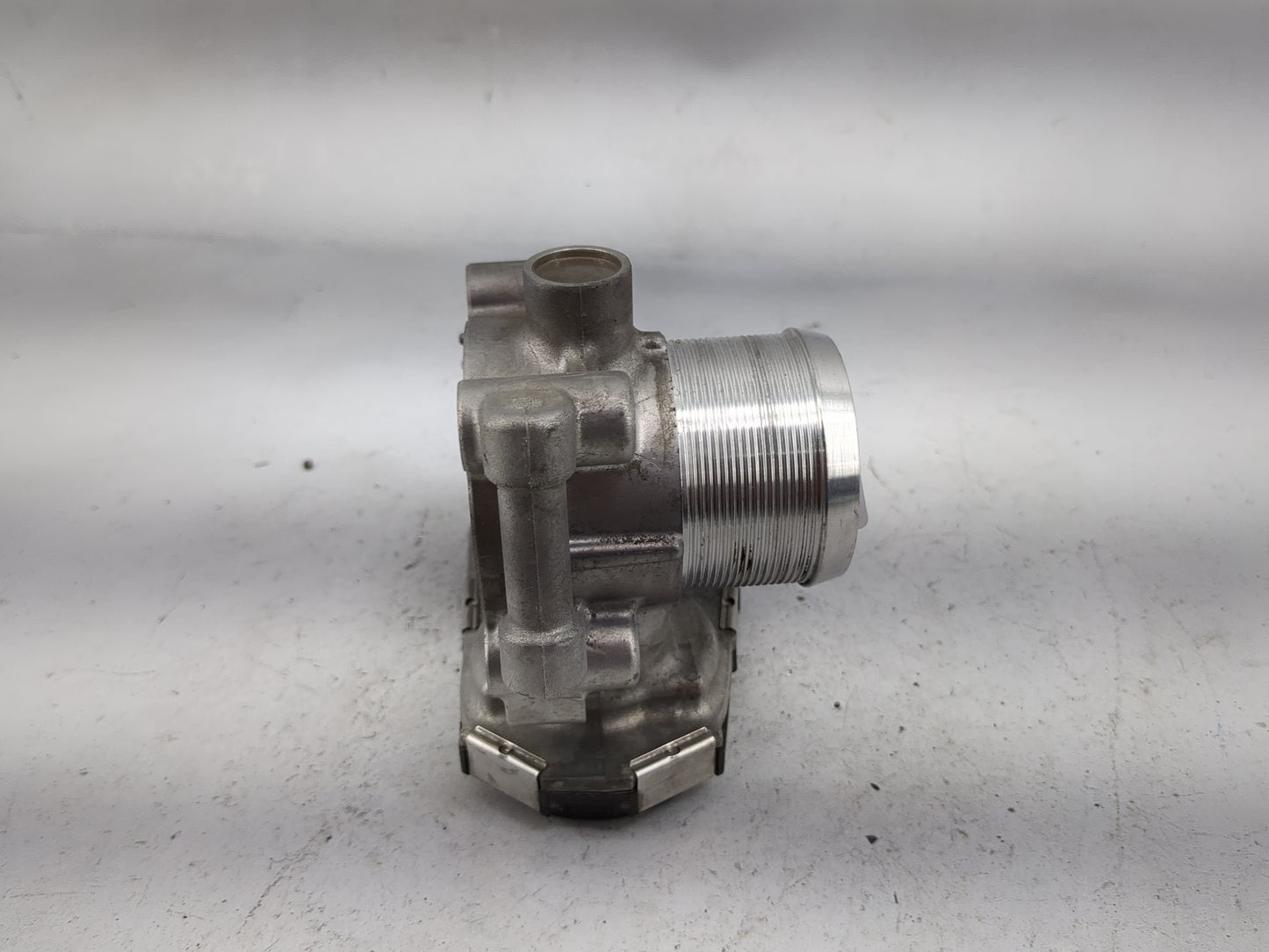 2013-2021 Chevrolet Trax Throttle Body P/N:55565489 0280750499 Fits Fits 2011 2012 2013 2014 2015 2016 2017 2018 2019 2020 2