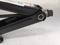 2018 Chevrolet Trax Spare Scissor Car Jack Black - Oemusedautoparts1.com
