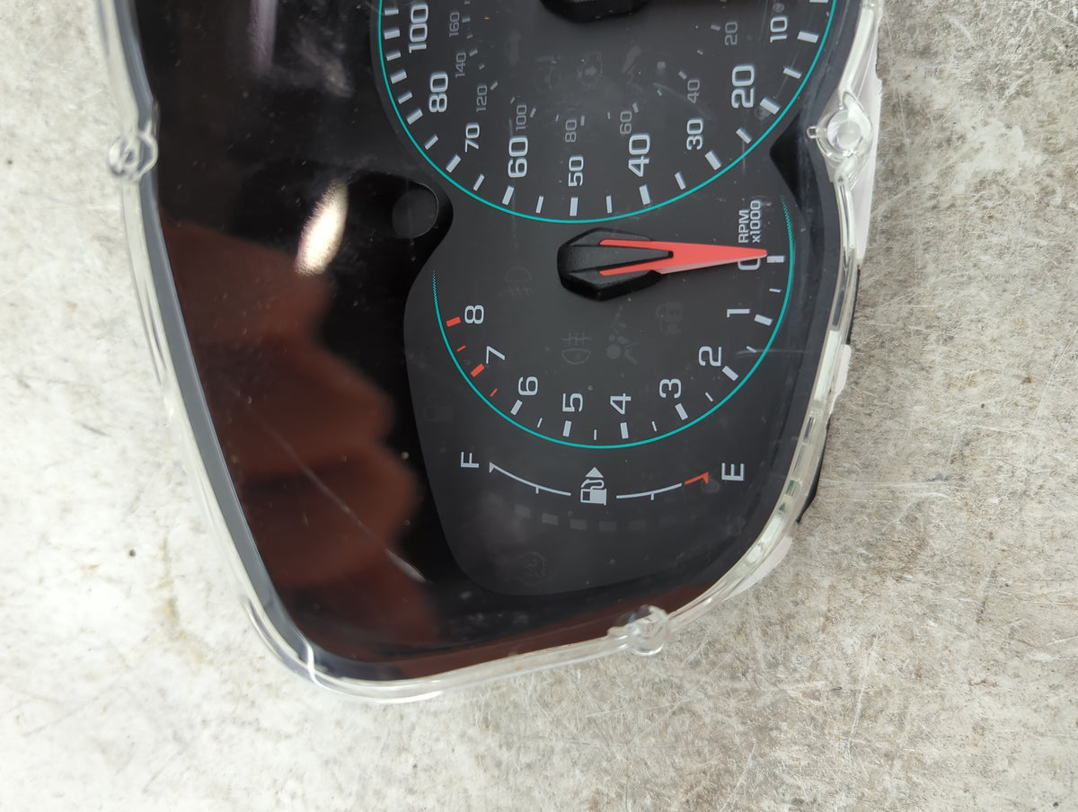2017-2018 Chevrolet Trax Instrument Cluster Speedometer Gauges P/N:42574330 7110500000000X, 688437714 Miles: Fits Fits 2017 