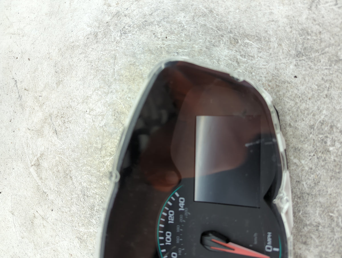2017-2018 Chevrolet Trax Instrument Cluster Speedometer Gauges P/N:42574330 7110500000000X, 688437714 Miles: Fits Fits 2017 