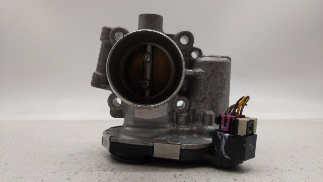 2013-2018 Chevrolet Trax Throttle Body P/N:55565489 12644239AA, 55581662 Fits Fits 2011 2012 2013 2014 2015 2016 2017 2018 2