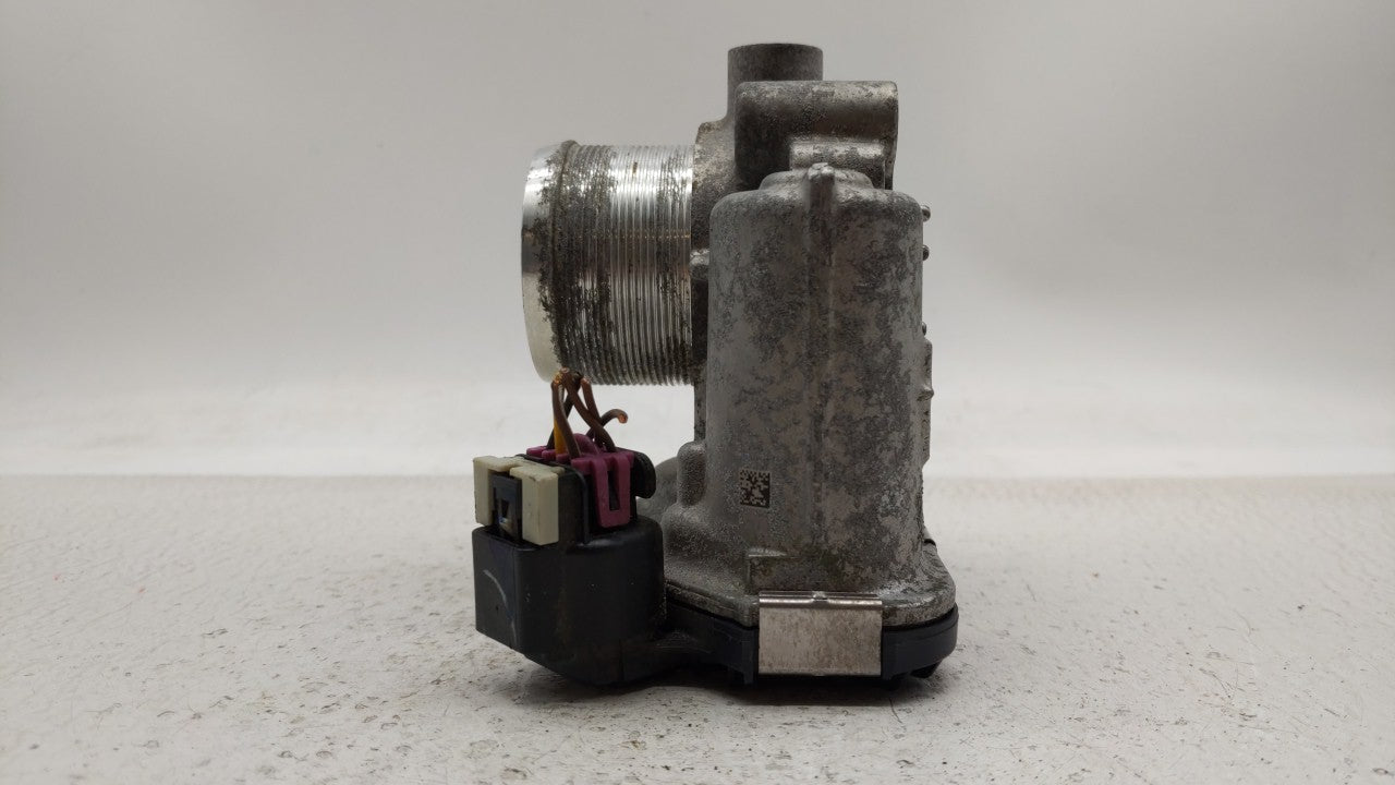 2013-2018 Chevrolet Trax Throttle Body P/N:55565489 12644239AA, 55581662 Fits Fits 2011 2012 2013 2014 2015 2016 2017 2018 2