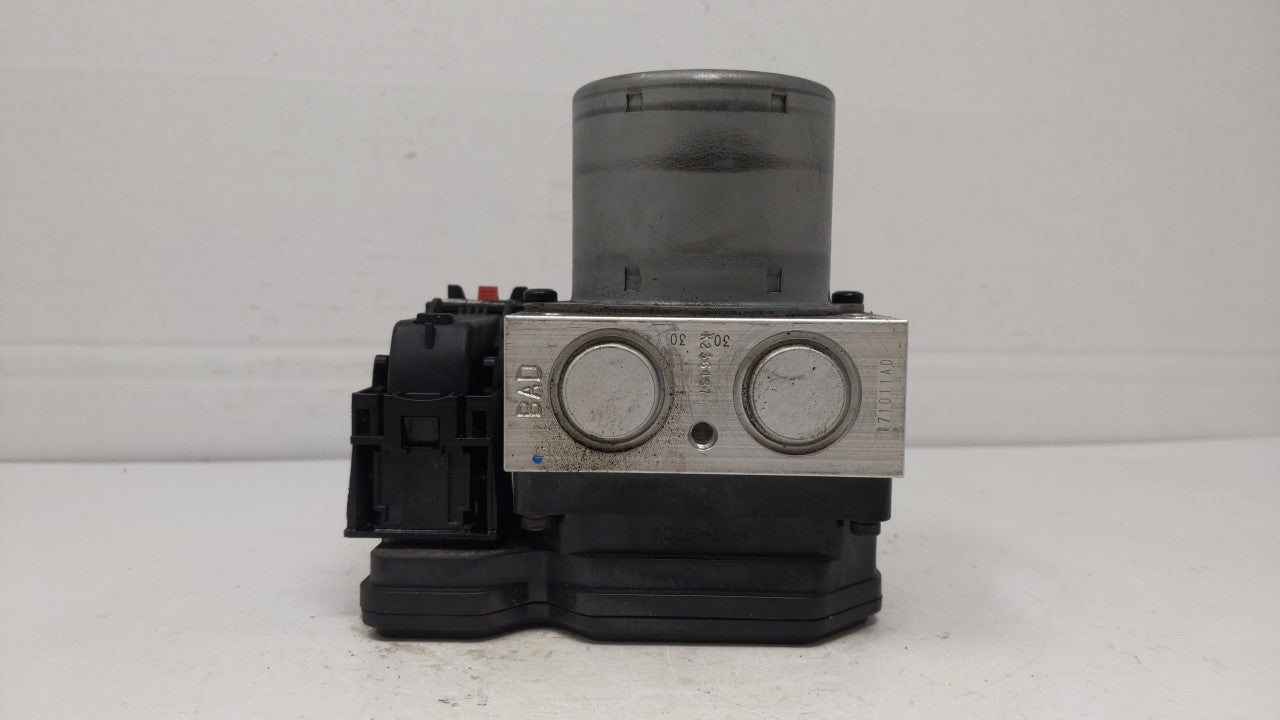 2017-2018 Chevrolet Trax ABS Pump Control Module Replacement P/N:42643519 42520669, 42563014 Fits Fits 2017 2018 2019 OEM Us