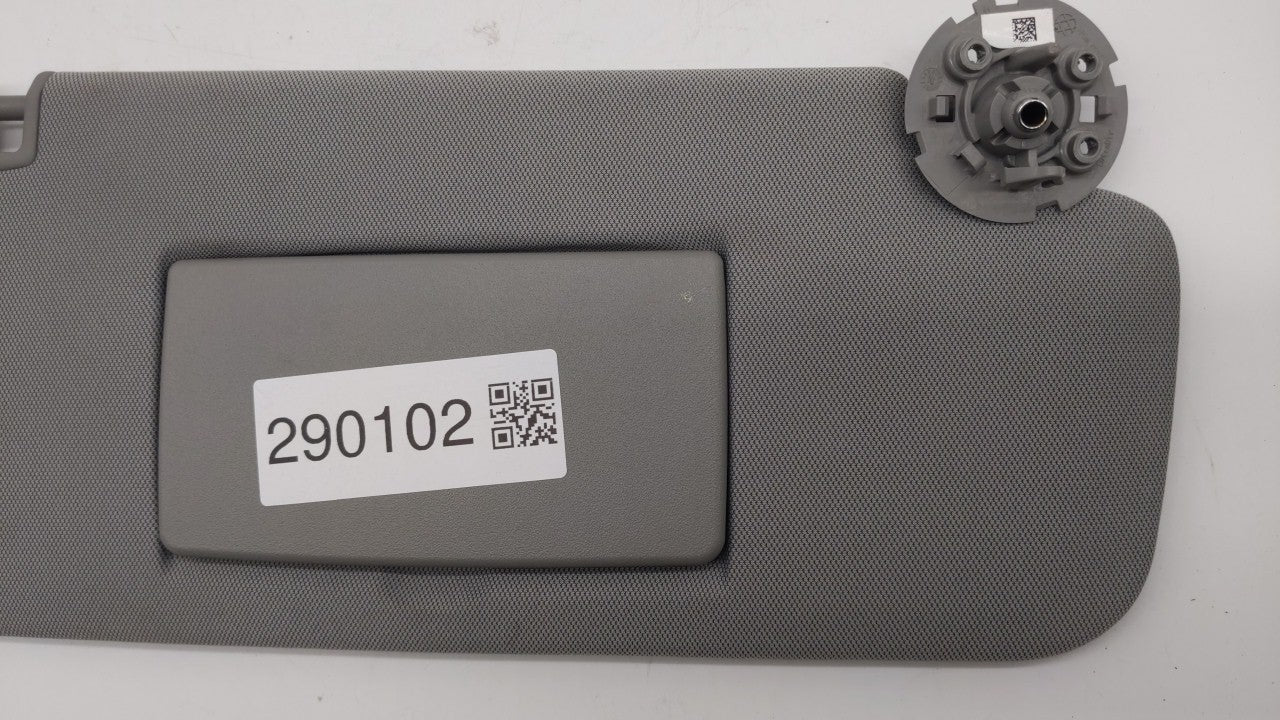 2017-2021 Chevrolet Trax Sun Visor Shade Replacement Passenger Right Mirror Fits Fits 2017 2018 2019 2020 2021 OEM Used Auto