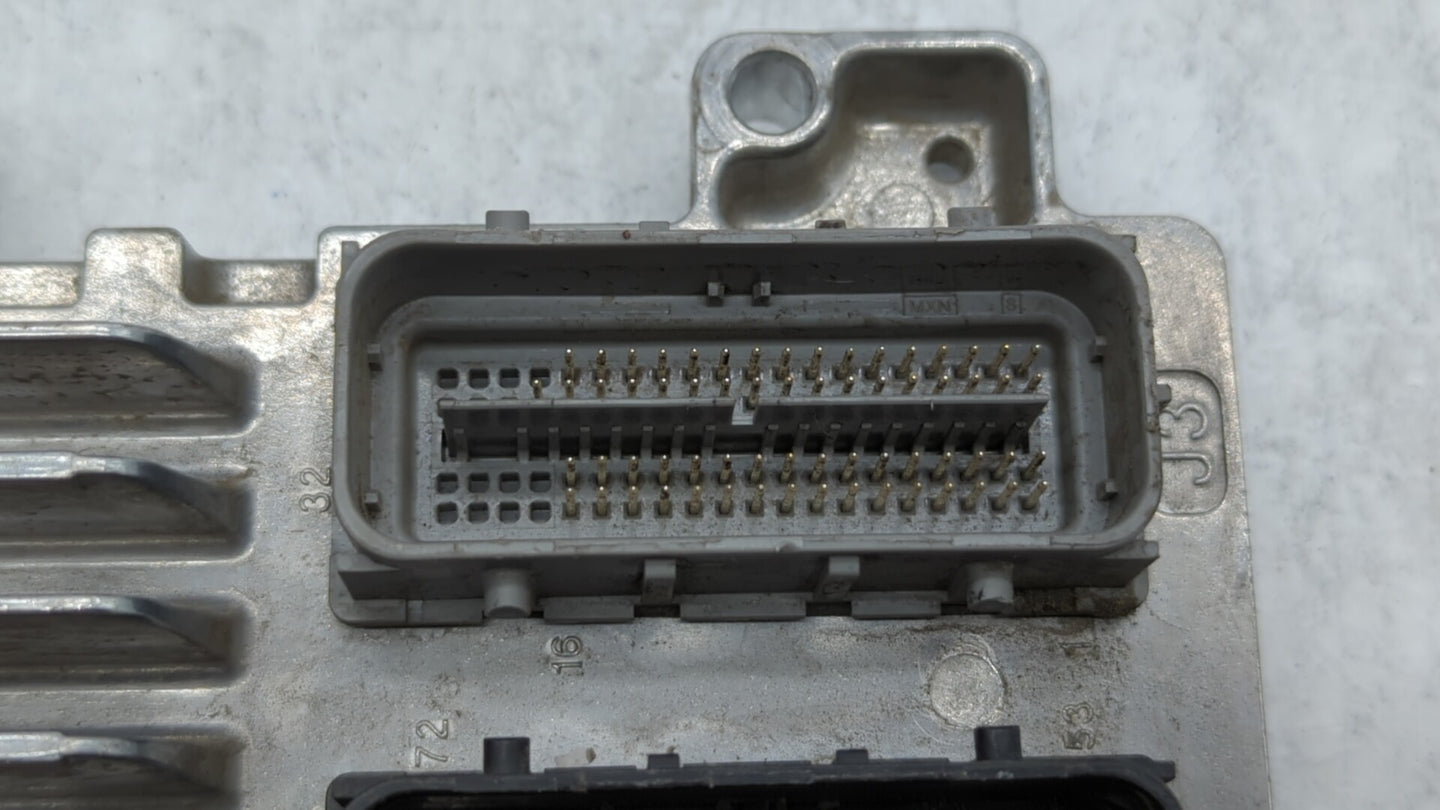 2017-2018 Chevrolet Trax PCM Engine Control Computer ECU ECM PCU OEM P/N:12685936 12668986, 12695536 Fits Fits 2017 2018 201