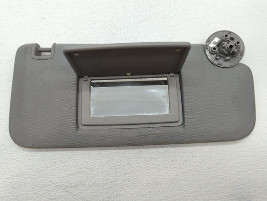 2017-2018 Chevrolet Trax Sun Visor Shade Replacement Passenger Right Mirror Fits Fits 2017 2018 OEM Used Auto Parts - Oemuse