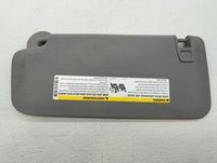 2017-2018 Chevrolet Trax Sun Visor Shade Replacement Passenger Right Mirror Fits Fits 2017 2018 OEM Used Auto Parts - Oemuse