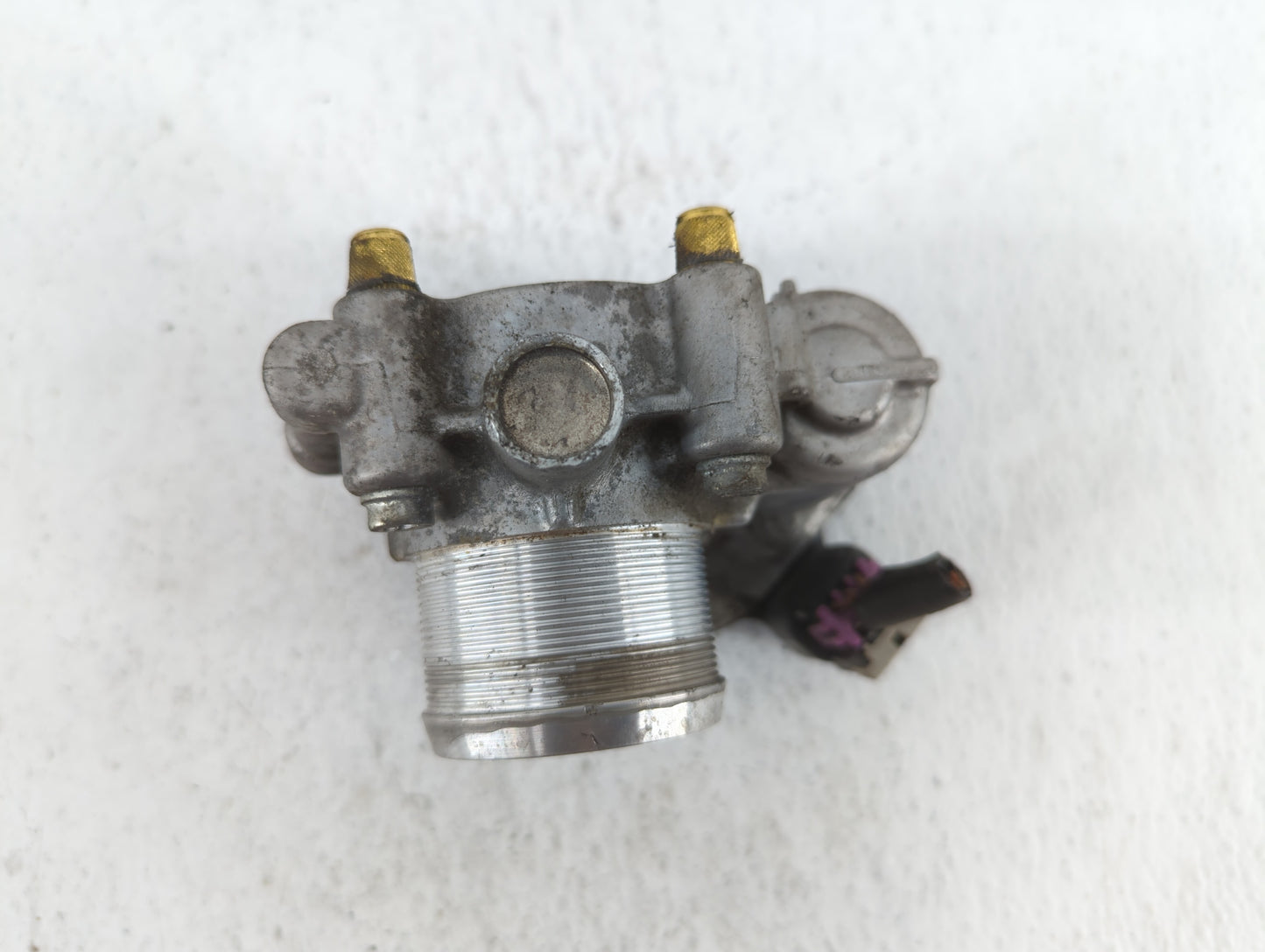 2013-2018 Chevrolet Trax Throttle Body P/N:55581662 12644239AA, 55565489 Fits Fits 2011 2012 2013 2014 2015 2016 2017 2018 2
