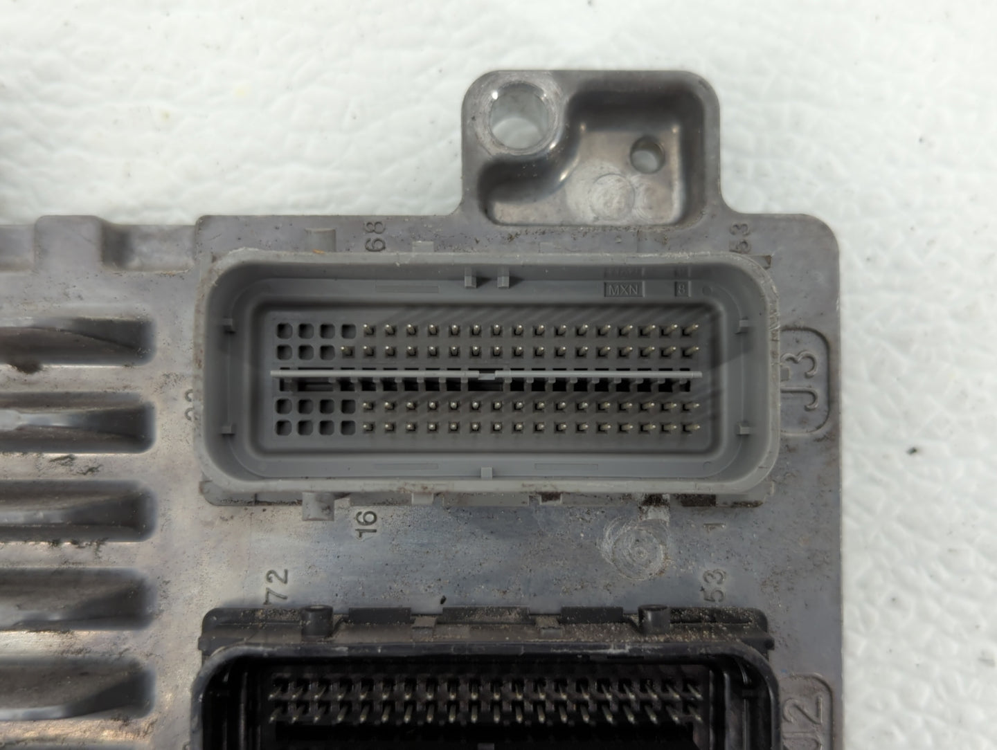 2017-2018 Chevrolet Trax PCM Engine Control Computer ECU ECM PCU OEM P/N:1266898 12697793, 12706635 Fits Fits 2017 2018 2019