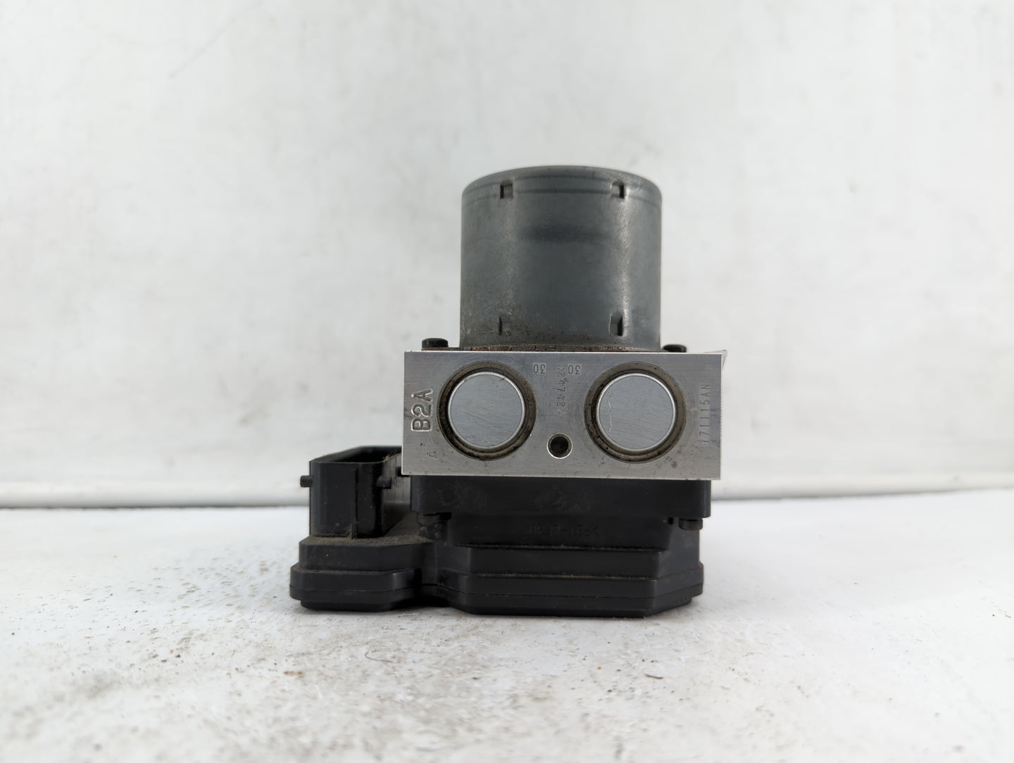 2017-2018 Chevrolet Trax ABS Pump Control Module Replacement P/N:42520669 HS7A-12A650-ABB, 42643519 Fits Fits 2017 2018 2019