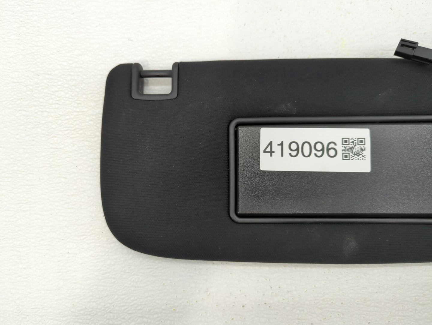 2017-2021 Chevrolet Trax Sun Visor Shade Replacement Passenger Right Mirror Fits Fits 2017 2018 2019 2020 2021 OEM Used Auto