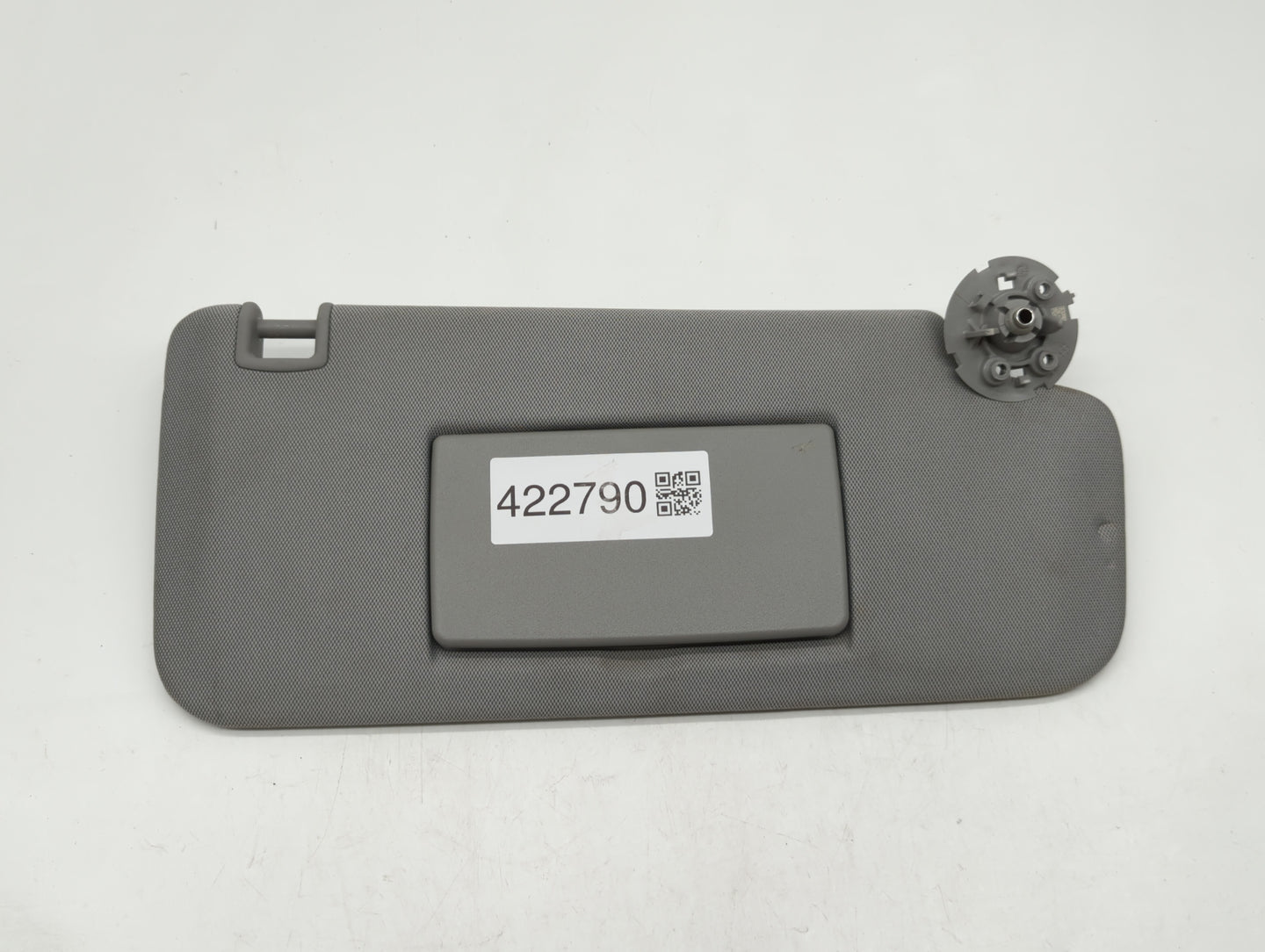 2017-2021 Chevrolet Trax Sun Visor Shade Replacement Passenger Right Mirror Fits Fits 2017 2018 2019 2020 2021 OEM Used Auto