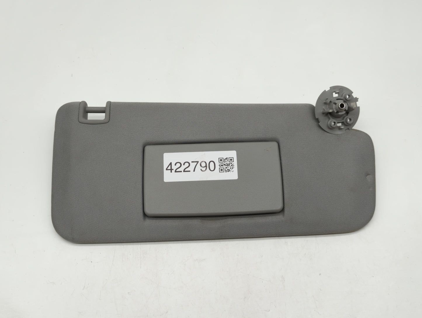 2017-2021 Chevrolet Trax Sun Visor Shade Replacement Passenger Right Mirror Fits Fits 2017 2018 2019 2020 2021 OEM Used Auto