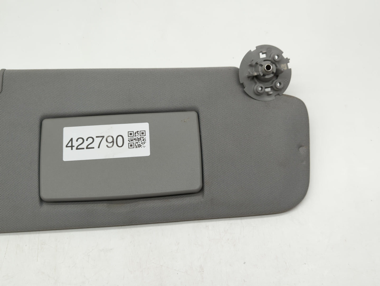 2017-2021 Chevrolet Trax Sun Visor Shade Replacement Passenger Right Mirror Fits Fits 2017 2018 2019 2020 2021 OEM Used Auto