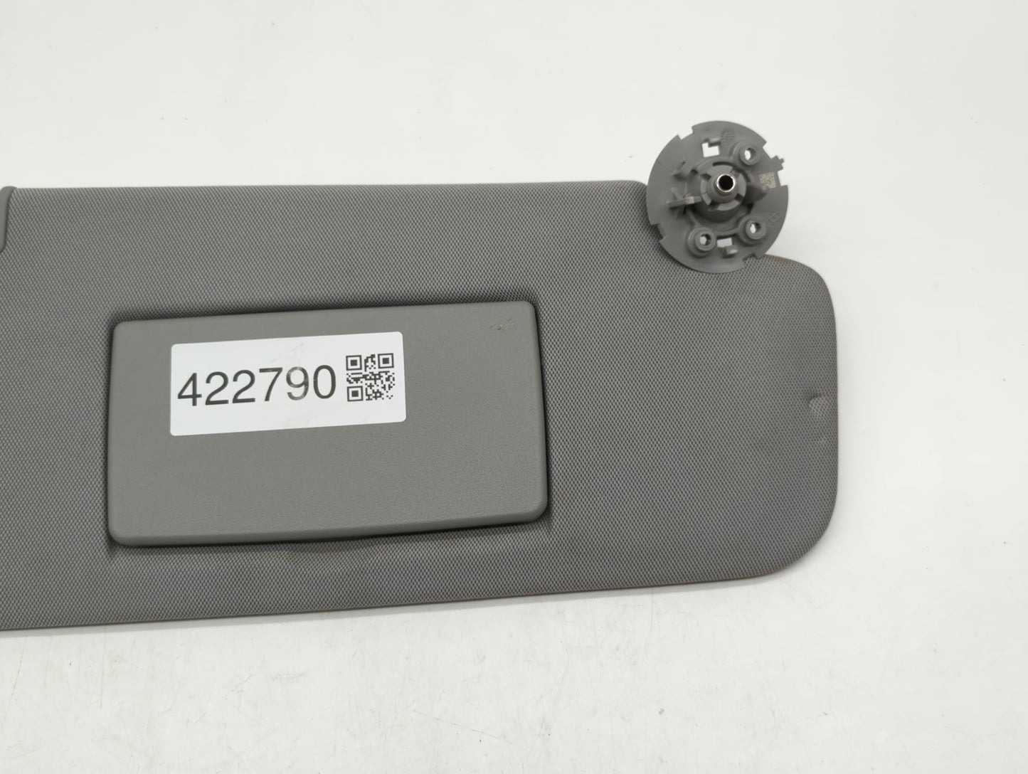 2017-2021 Chevrolet Trax Sun Visor Shade Replacement Passenger Right Mirror Fits Fits 2017 2018 2019 2020 2021 OEM Used Auto