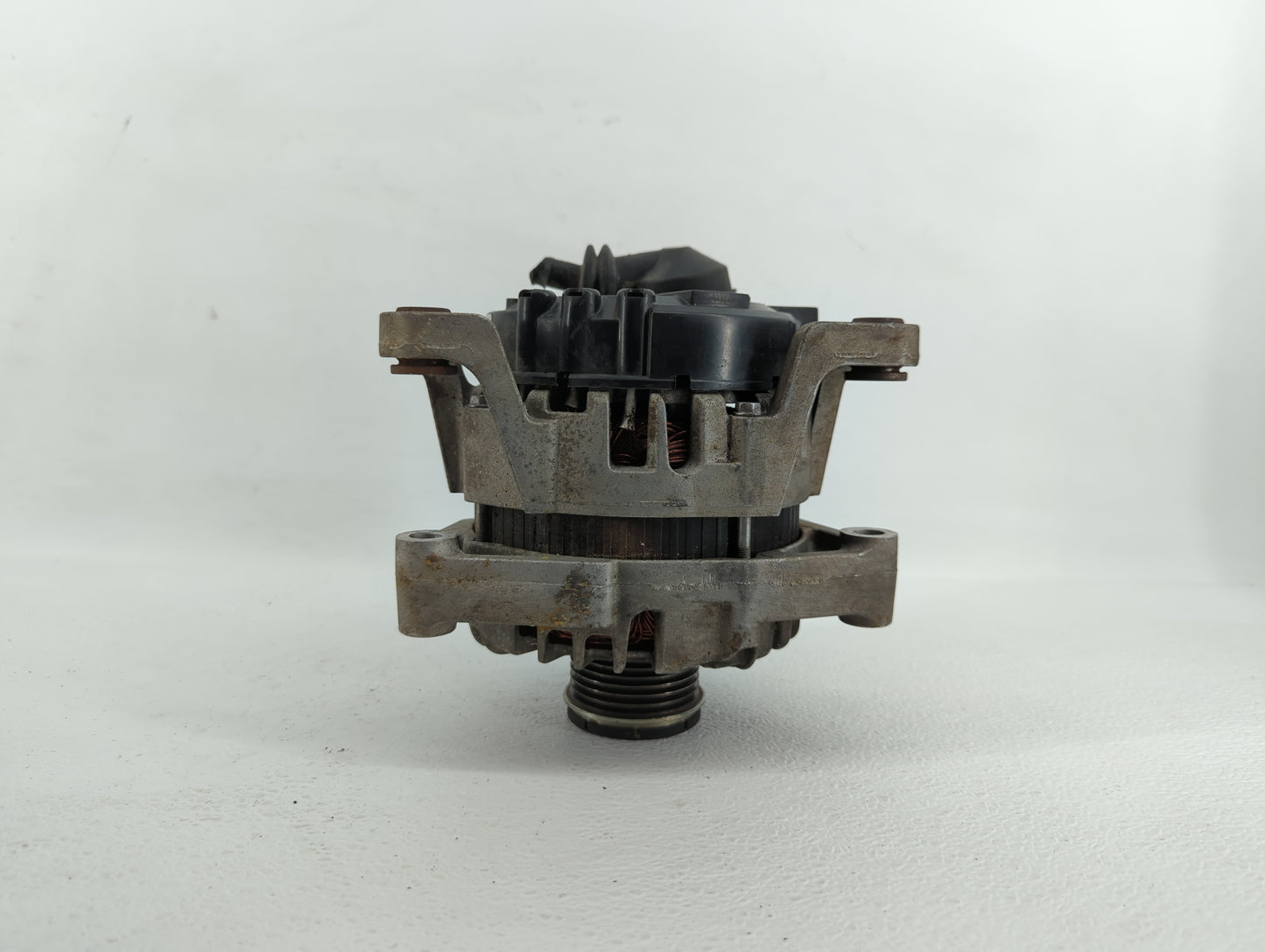 2013-2021 Chevrolet Trax Alternator Replacement Generator Charging Assembly Engine OEM P/N:13577154 13597226 Fits OEM Used A