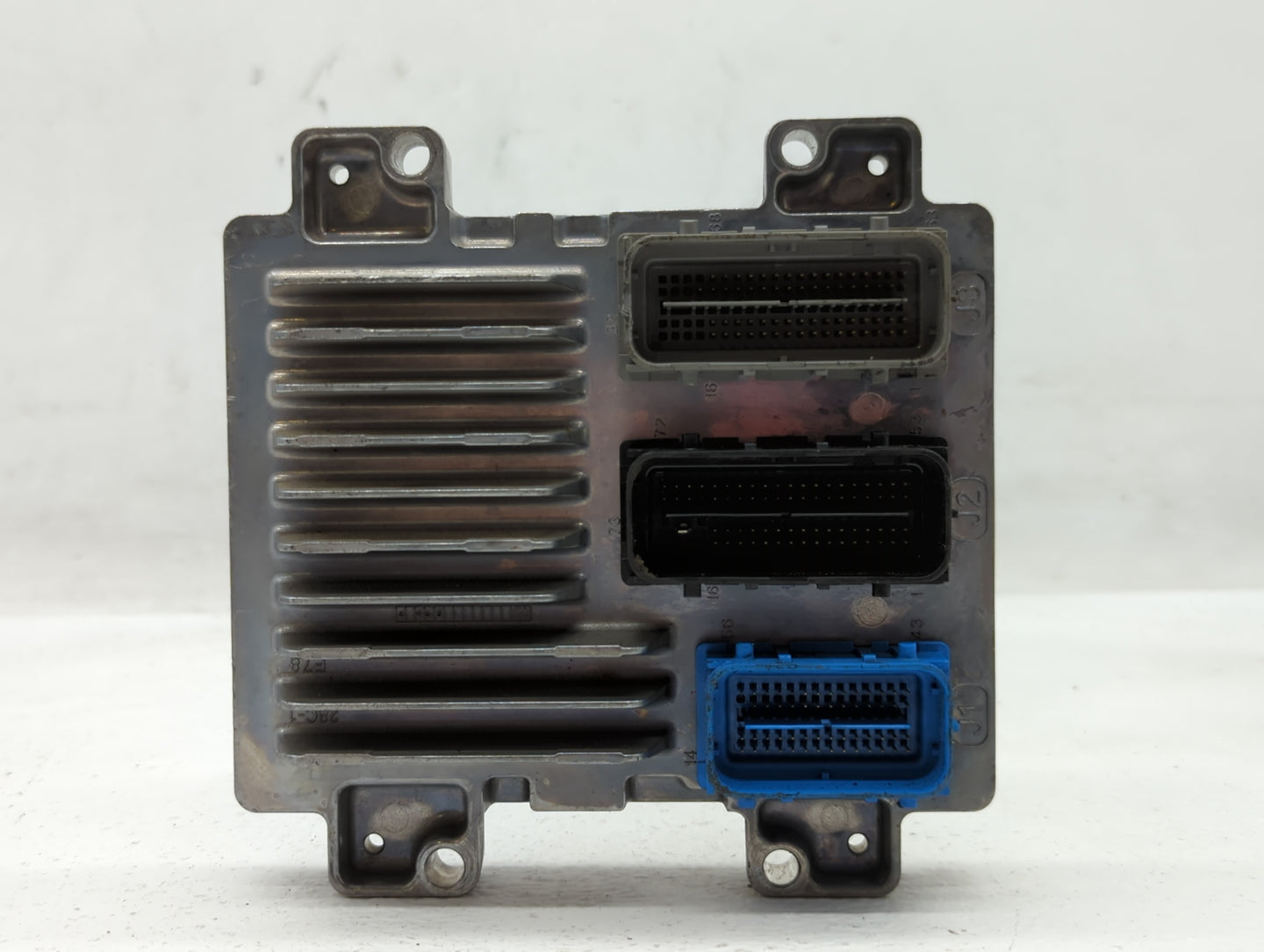 2017-2021 Chevrolet Trax PCM Engine Control Computer ECU ECM PCU OEM P/N:12695536 12668986 Fits Fits 2017 2018 2019 2020 202