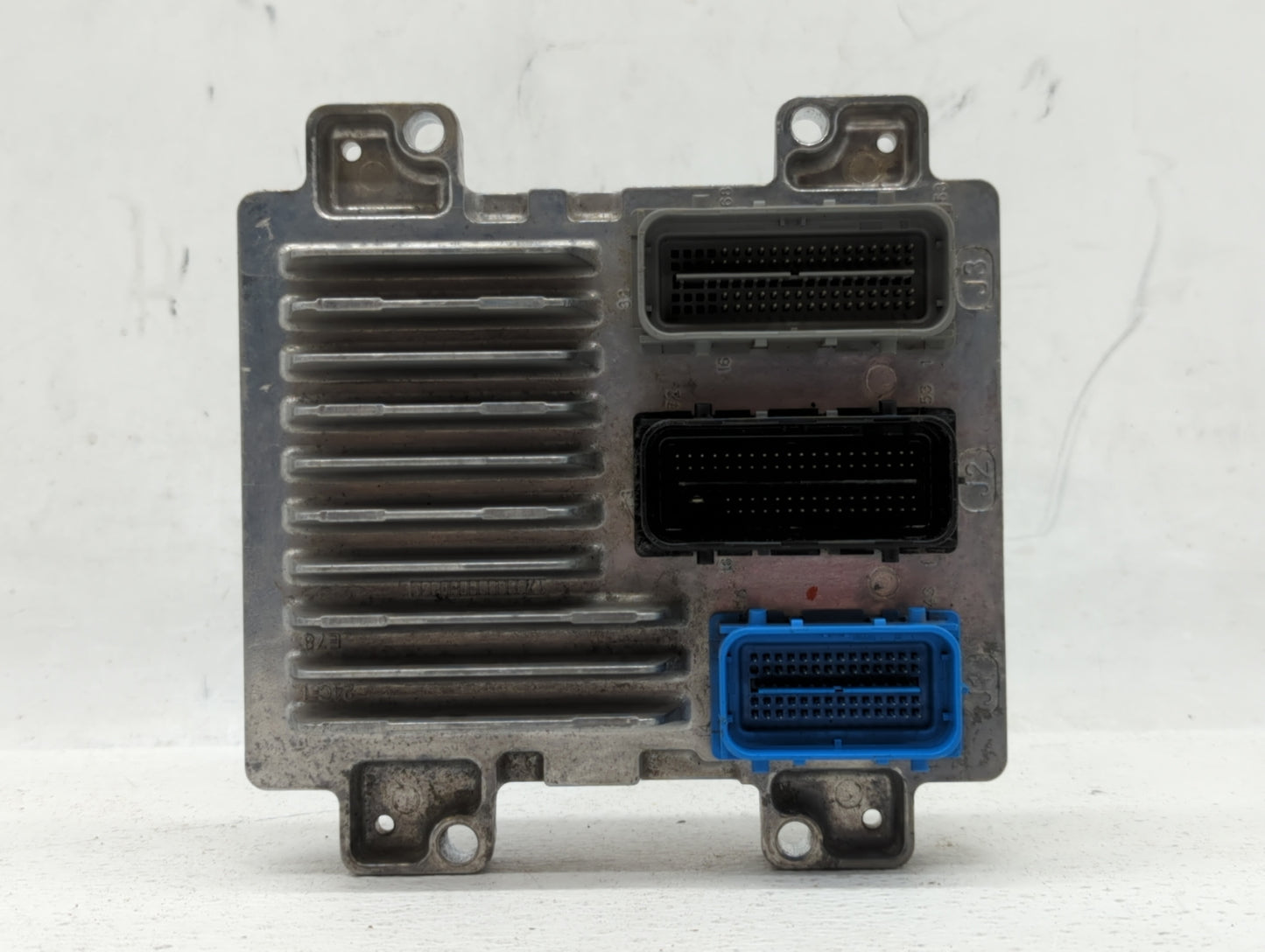 2017-2021 Chevrolet Trax PCM Engine Control Computer ECU ECM PCU OEM P/N: 12695536 Fits Fits 2017 2018 2019 2020 2021 OEM Us