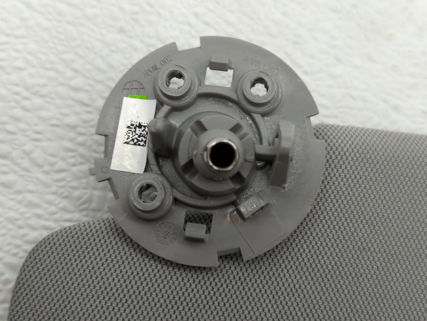 2017-2021 Chevrolet Trax Sun Visor Shade Replacement Passenger Right Mirror Fits Fits 2017 2018 2019 2020 2021 OEM Used Auto