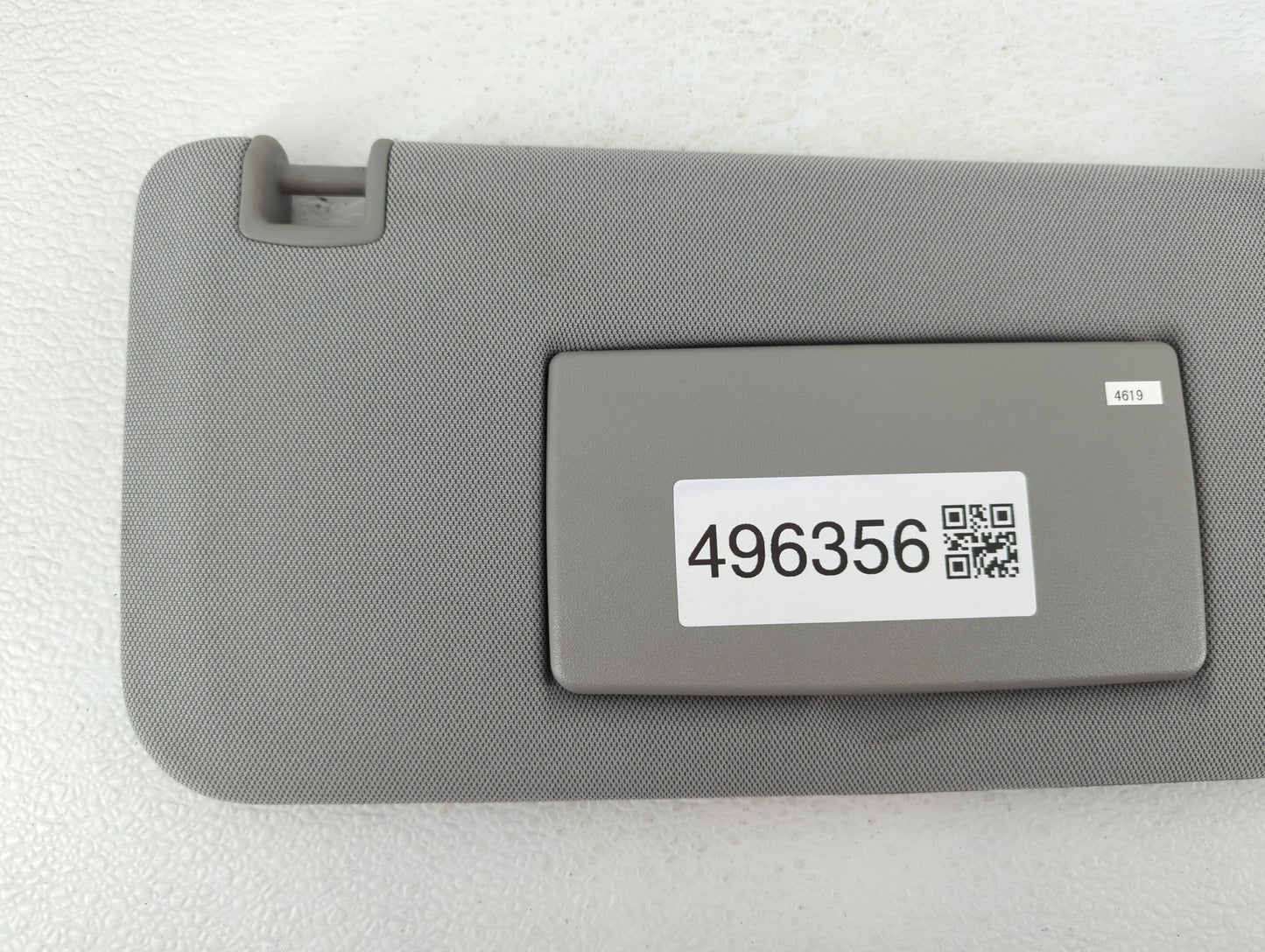 2017-2021 Chevrolet Trax Sun Visor Shade Replacement Passenger Right Mirror Fits Fits 2017 2018 2019 2020 2021 OEM Used Auto