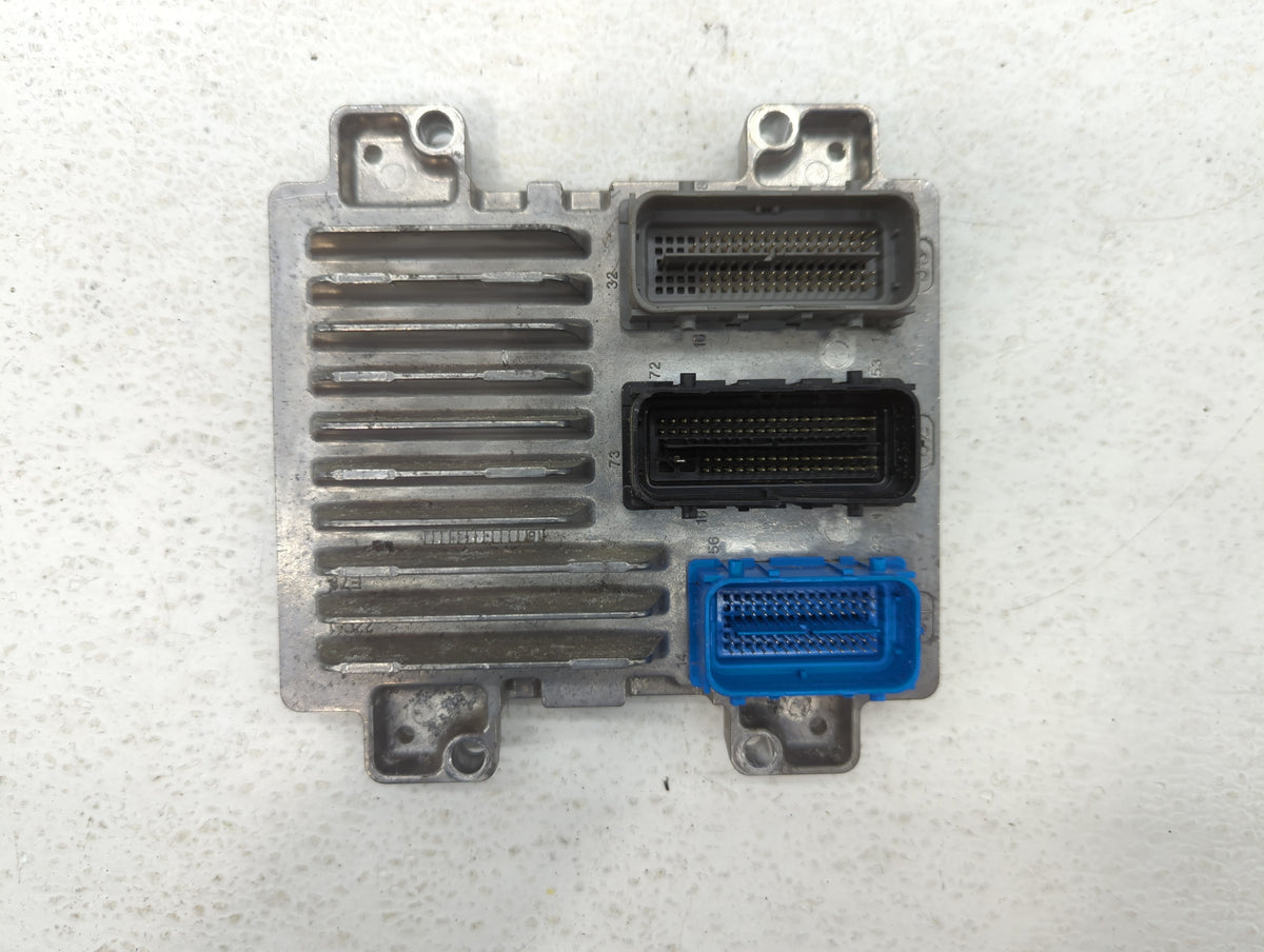 2017-2021 Chevrolet Trax PCM Engine Control Computer ECU ECM PCU OEM P/N:12685776 Fits 2017 2018 2019 2020 2021 OEM Used Aut
