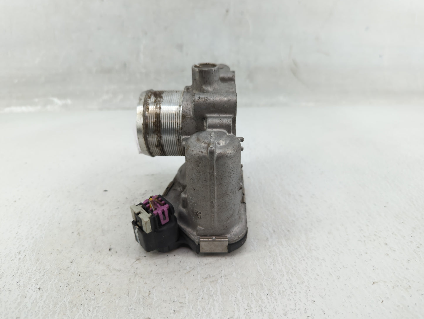 2013-2021 Chevrolet Trax Throttle Body P/N:0 280 750 499 55 565 489 Fits OEM Used Auto Parts - Oemusedautoparts1.com