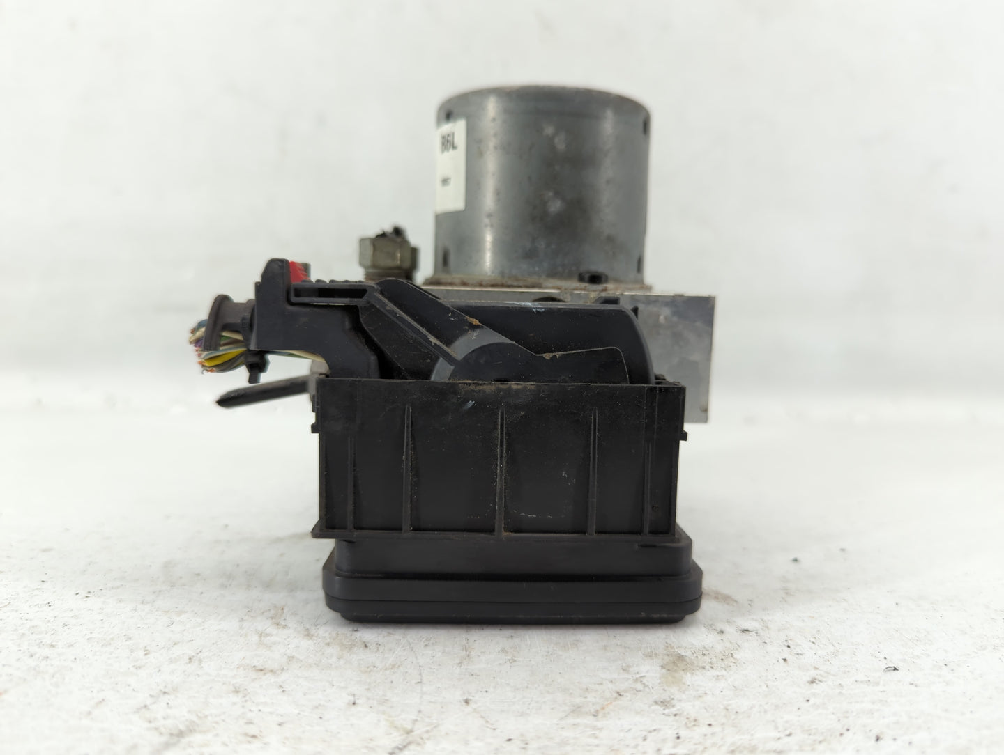 2017-2021 Chevrolet Trax ABS Pump Control Module Replacement P/N:42643519 Fits Fits 2017 2018 2019 2020 2021 OEM Used Auto P