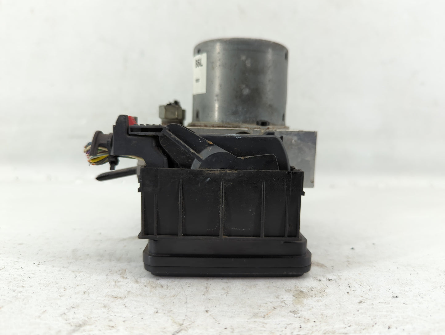 2017-2021 Chevrolet Trax ABS Pump Control Module Replacement P/N:42643519 Fits Fits 2017 2018 2019 2020 2021 OEM Used Auto P