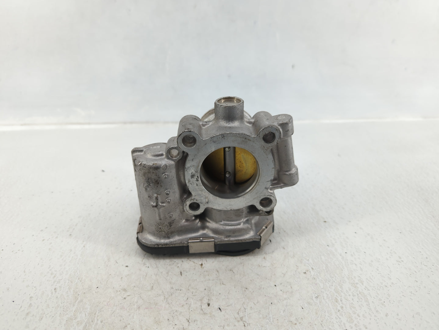 2013-2021 Chevrolet Trax Throttle Body P/N:55565489 Fits Fits 2011 2012 2013 2014 2015 2016 2017 2018 2019 2020 2021 OEM Use