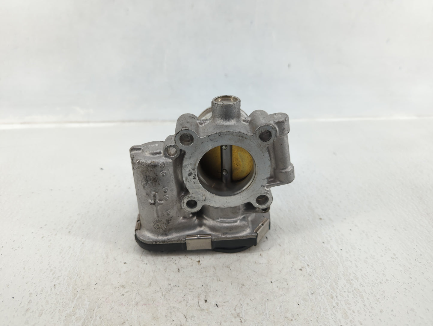 2013-2021 Chevrolet Trax Throttle Body P/N:55565489 Fits Fits 2011 2012 2013 2014 2015 2016 2017 2018 2019 2020 2021 OEM Use