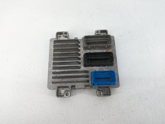 compare product 2017-2021 Chevrolet Trax PCM Engine Control Computer ECU ECM PCU OEM P/N:12685776 Fits Fits 2017 2018 2019 2020 2021 OEM Used Auto Parts
