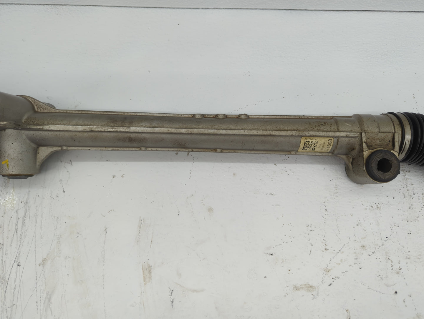 2016-2021 Chevrolet Trax Rack and Pinion Steering Gear P/N:42351608 Fits Fits 2016 2017 2018 2019 2020 2021 OEM Used Auto Pa