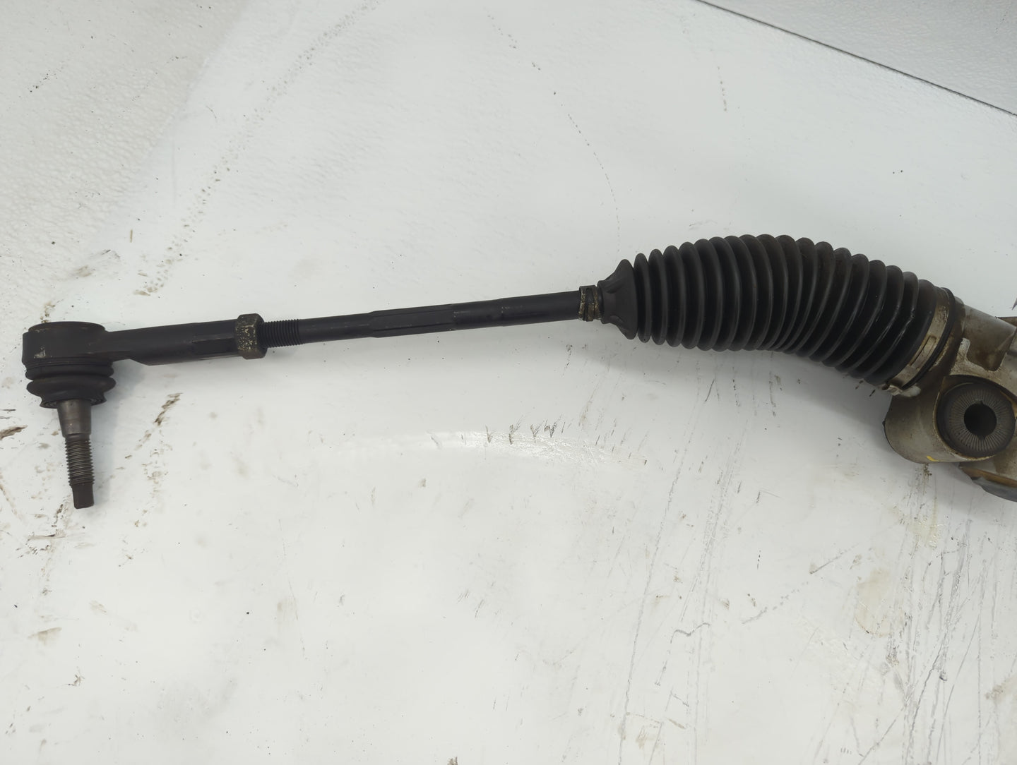 2016-2021 Chevrolet Trax Rack and Pinion Steering Gear P/N:42351608 Fits Fits 2016 2017 2018 2019 2020 2021 OEM Used Auto Pa