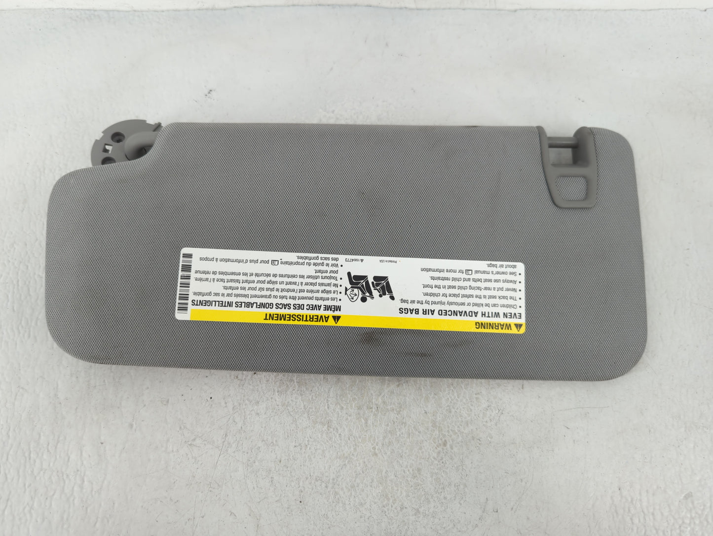 2017-2021 Chevrolet Trax Sun Visor Shade Replacement Passenger Right Mirror Fits Fits 2017 2018 2019 2020 2021 OEM Used Auto