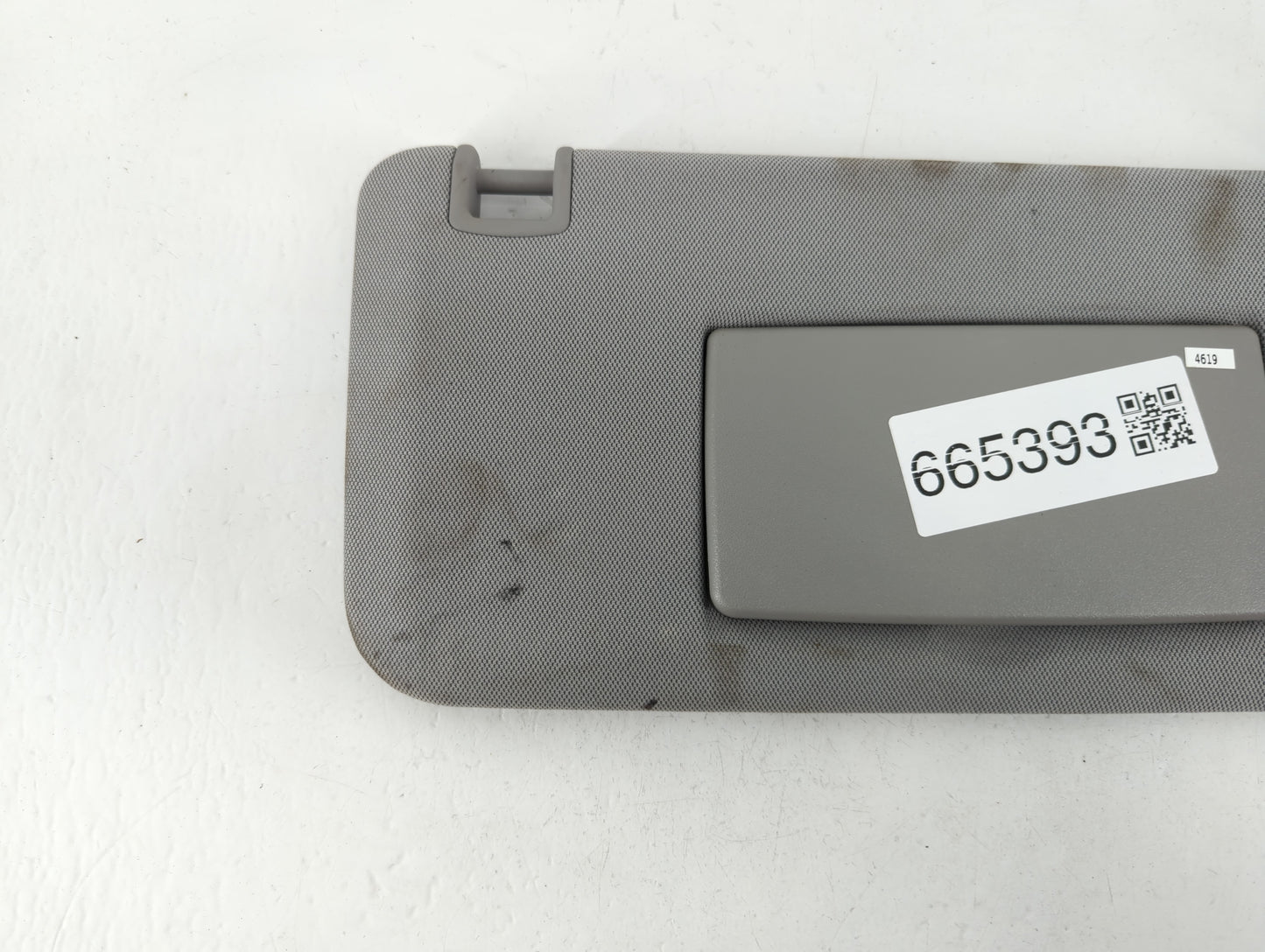 2017-2021 Chevrolet Trax Sun Visor Shade Replacement Passenger Right Mirror Fits Fits 2017 2018 2019 2020 2021 OEM Used Auto