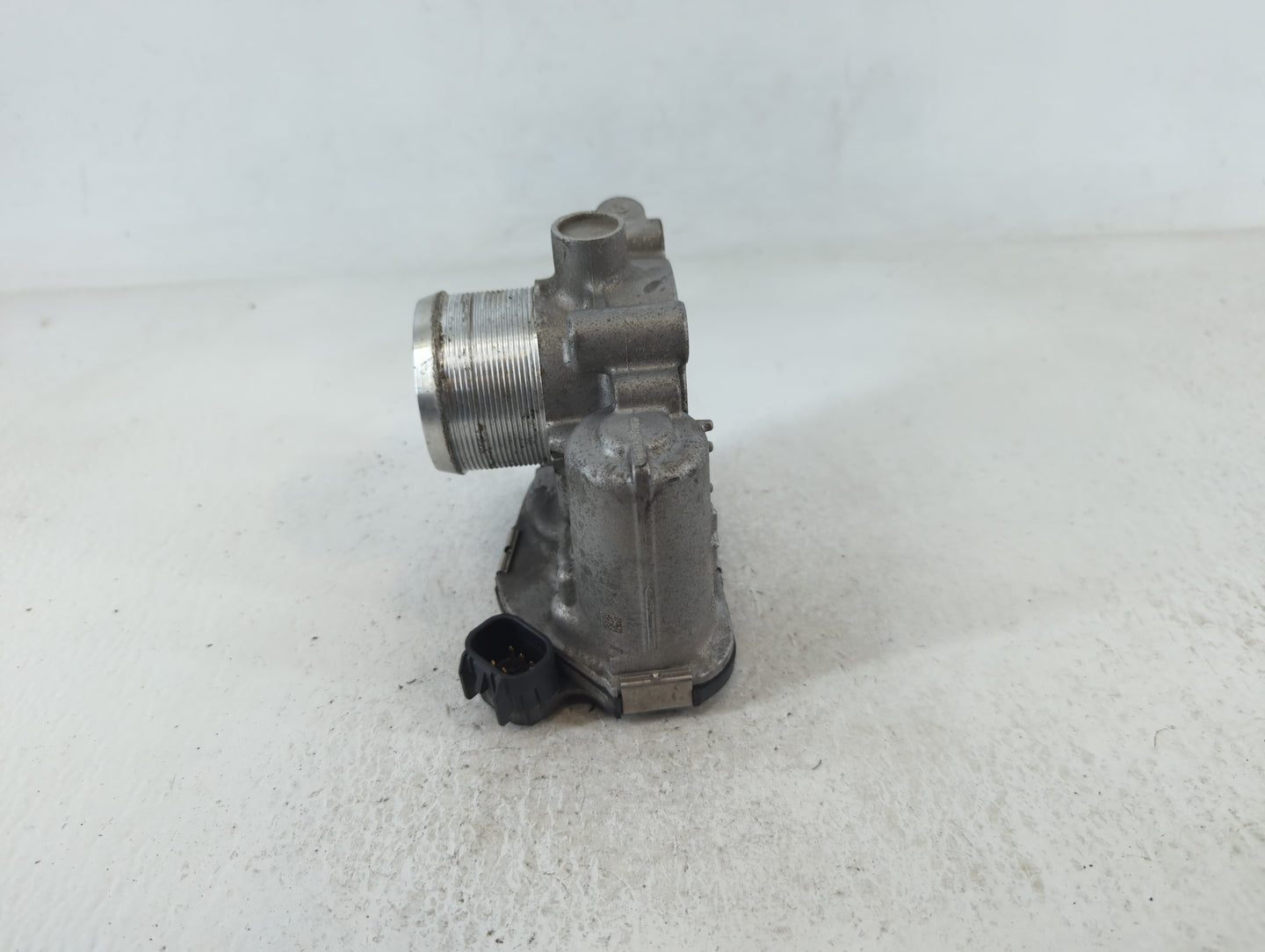 2013-2021 Chevrolet Trax Throttle Body P/N:0 280 750 499 55 565 489 Fits OEM Used Auto Parts - Oemusedautoparts1.com