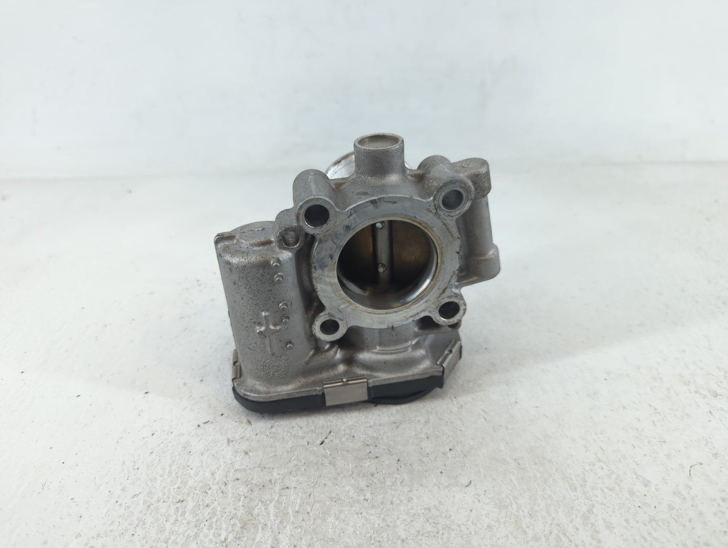 2013-2021 Chevrolet Trax Throttle Body P/N:0 280 750 499 55 565 489 Fits OEM Used Auto Parts - Oemusedautoparts1.com
