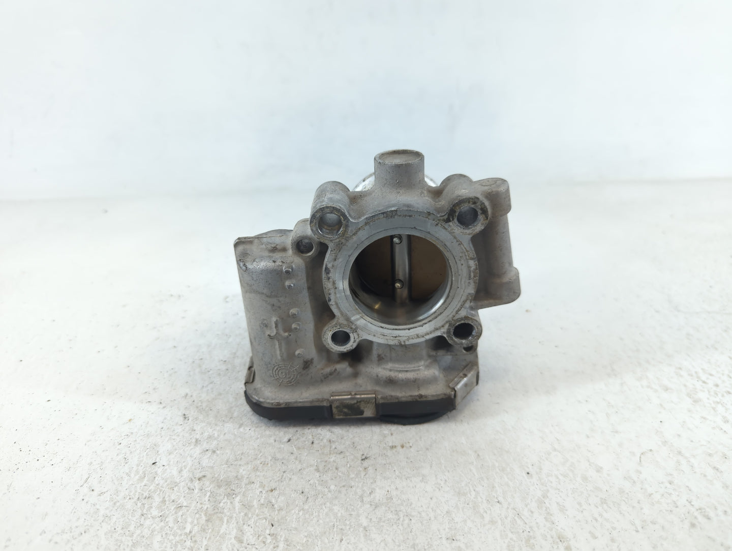 2013-2021 Chevrolet Trax Throttle Body P/N:0 280 750 499 55 565 489 Fits OEM Used Auto Parts - Oemusedautoparts1.com