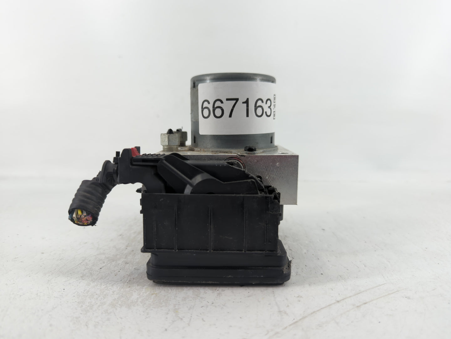 2017-2021 Chevrolet Trax ABS Pump Control Module Replacement P/N:42643519 Fits Fits 2017 2018 2019 2020 2021 OEM Used Auto P