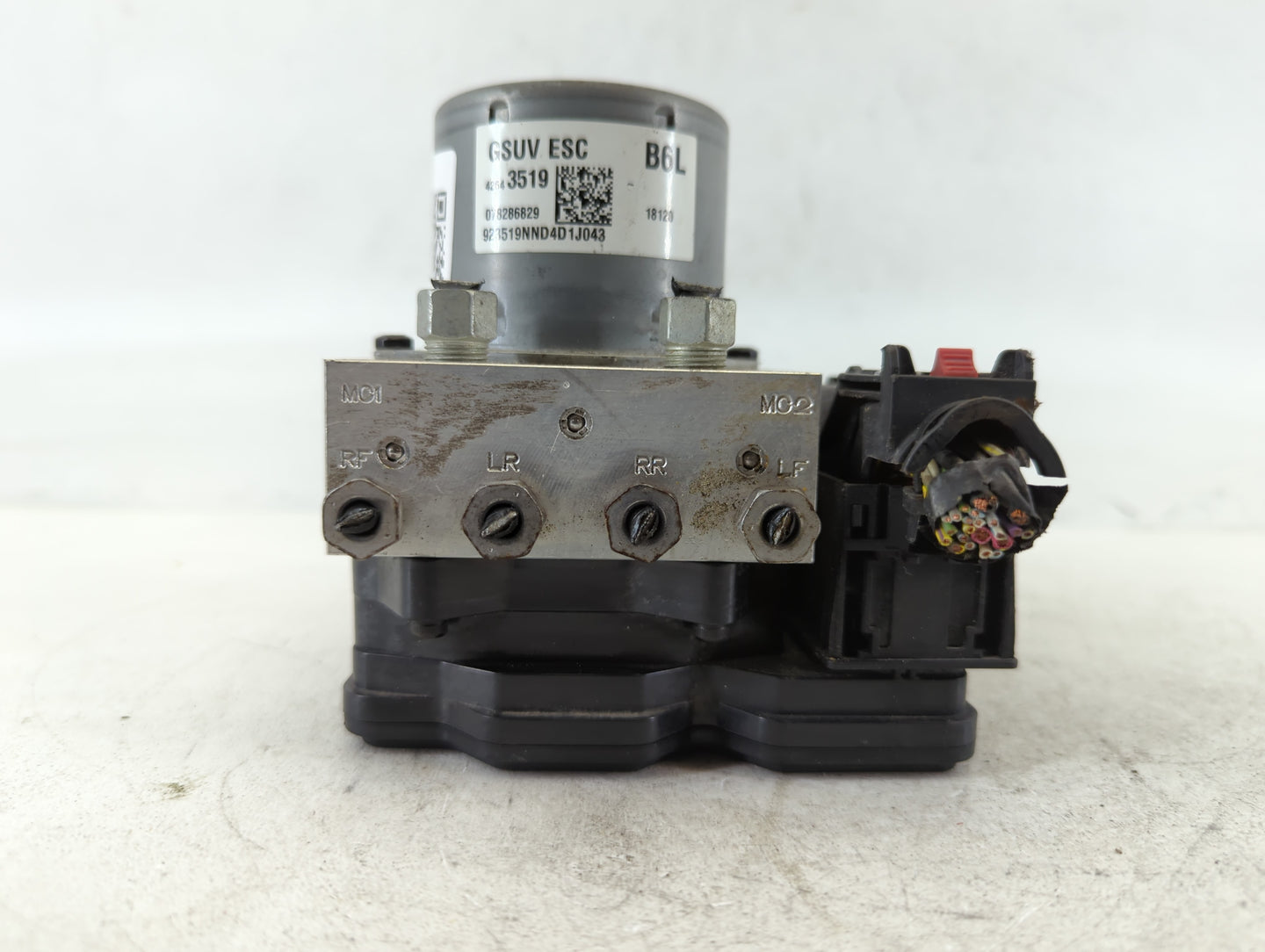 2017-2021 Chevrolet Trax ABS Pump Control Module Replacement P/N:42643519 Fits Fits 2017 2018 2019 2020 2021 OEM Used Auto P