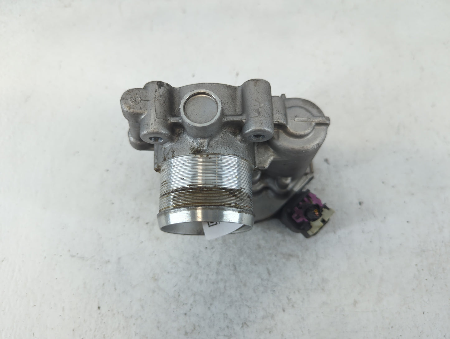 2013-2021 Chevrolet Trax Throttle Body P/N:55565489 Fits Fits 2011 2012 2013 2014 2015 2016 2017 2018 2019 2020 2021 OEM Use