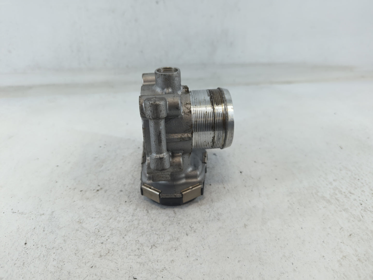 2013-2021 Chevrolet Trax Throttle Body P/N:55565489 Fits Fits 2011 2012 2013 2014 2015 2016 2017 2018 2019 2020 2021 OEM Use