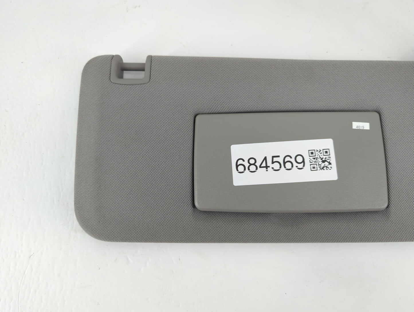 2017-2021 Chevrolet Trax Sun Visor Shade Replacement Passenger Right Mirror Fits Fits 2017 2018 2019 2020 2021 OEM Used Auto