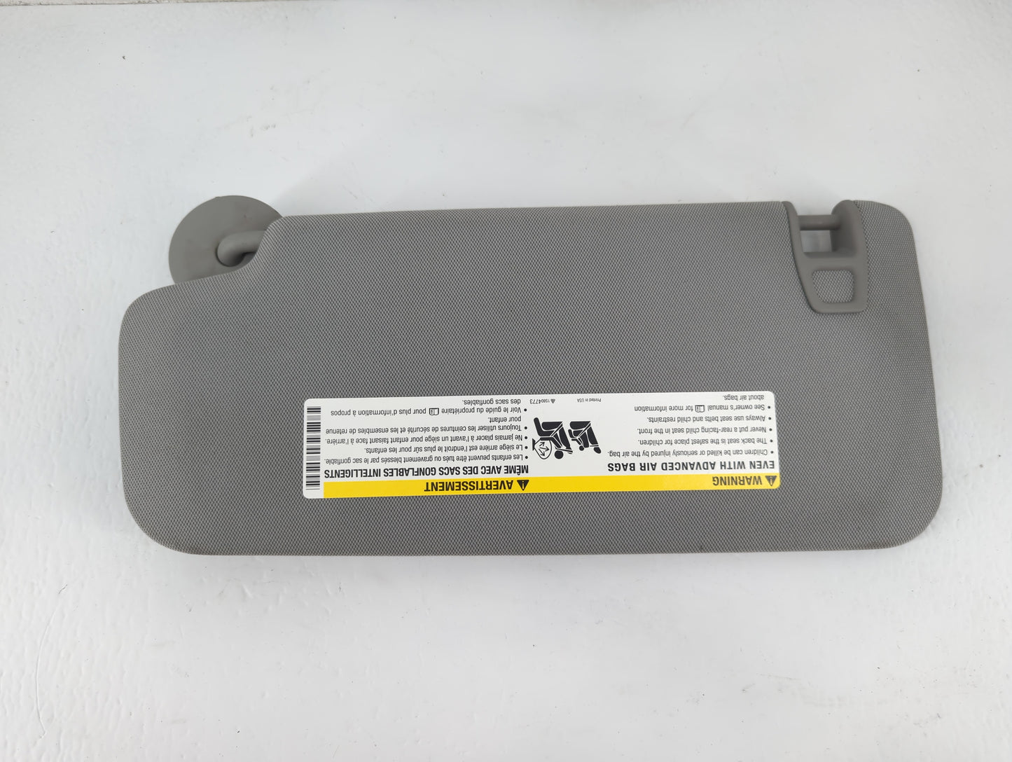 2017-2021 Chevrolet Trax Sun Visor Shade Replacement Passenger Right Mirror Fits Fits 2017 2018 2019 2020 2021 OEM Used Auto