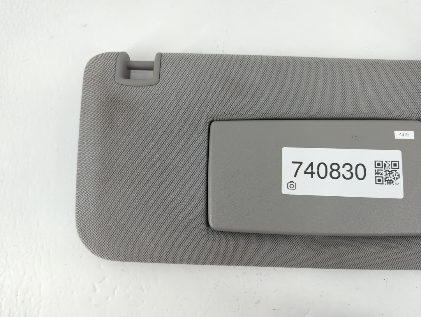 2017-2021 Chevrolet Trax Sun Visor Shade Replacement Passenger Right Mirror Fits Fits 2017 2018 2019 2020 2021 OEM Used Auto