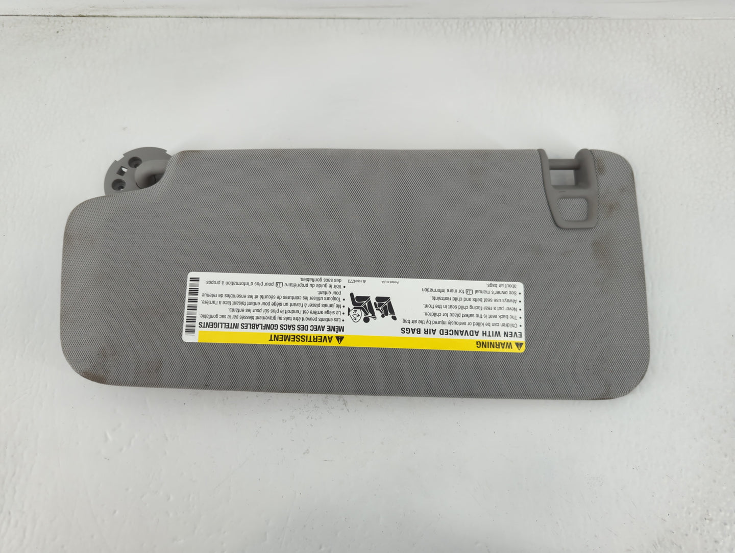 2017-2021 Chevrolet Trax Sun Visor Shade Replacement Passenger Right Mirror Fits Fits 2017 2018 2019 2020 2021 OEM Used Auto